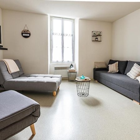 שולה Studio Centre Ville Avec Parking Prive מראה חיצוני תמונה