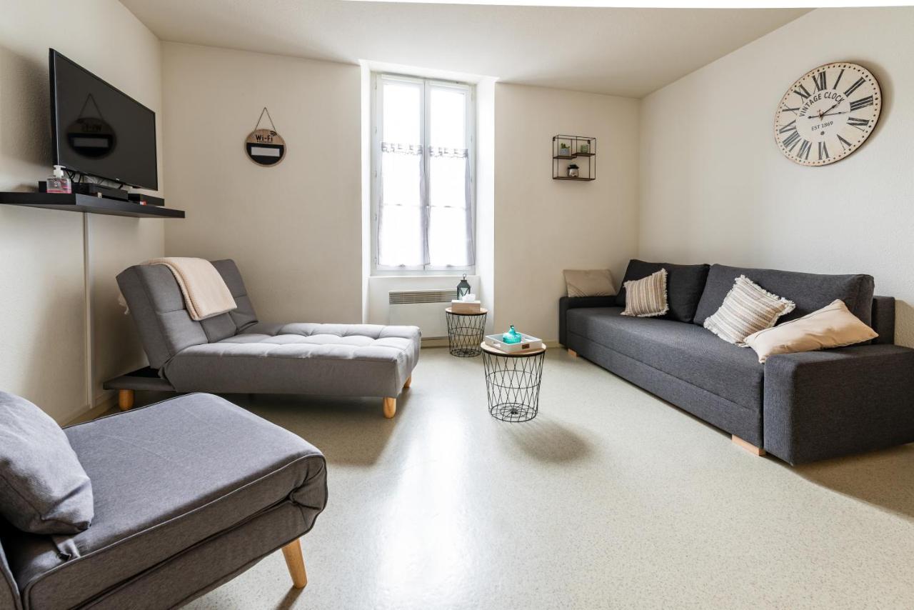 שולה Studio Centre Ville Avec Parking Prive מראה חיצוני תמונה